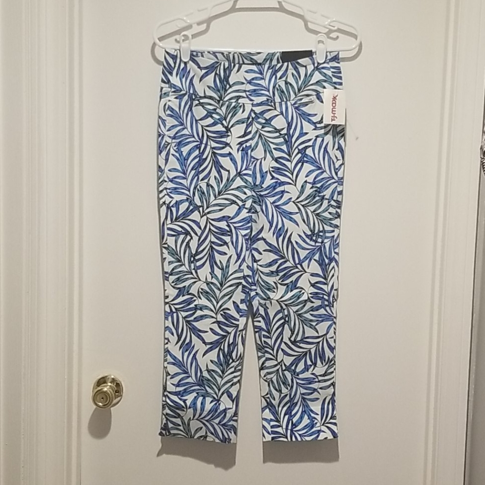 TJ Maxx blue leaf crop pant